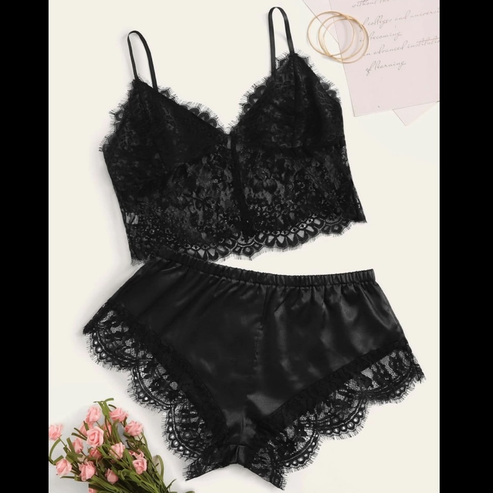 black lace two piece lingerie